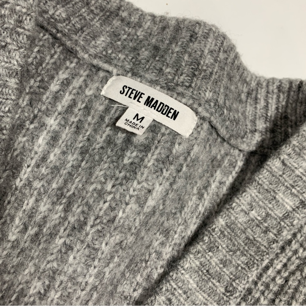 Steve‎ Madden Gray Chunky Knit Cardigan Oversized Button Front Sweater Med 2340 - Picture 8 of 12